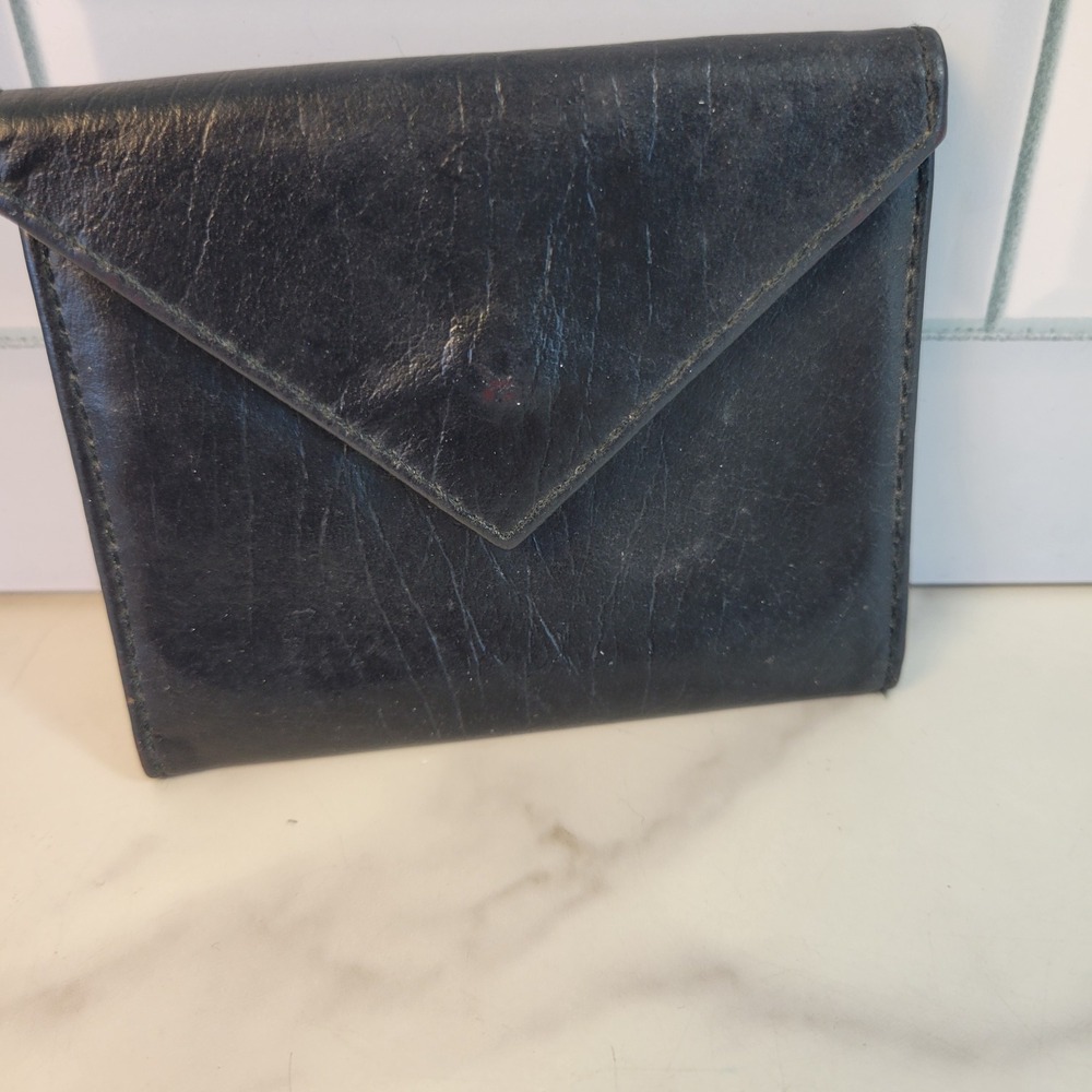 Vintage Ambassador Design Black Genuine Leather Trifold Envelope Snap Wallet
